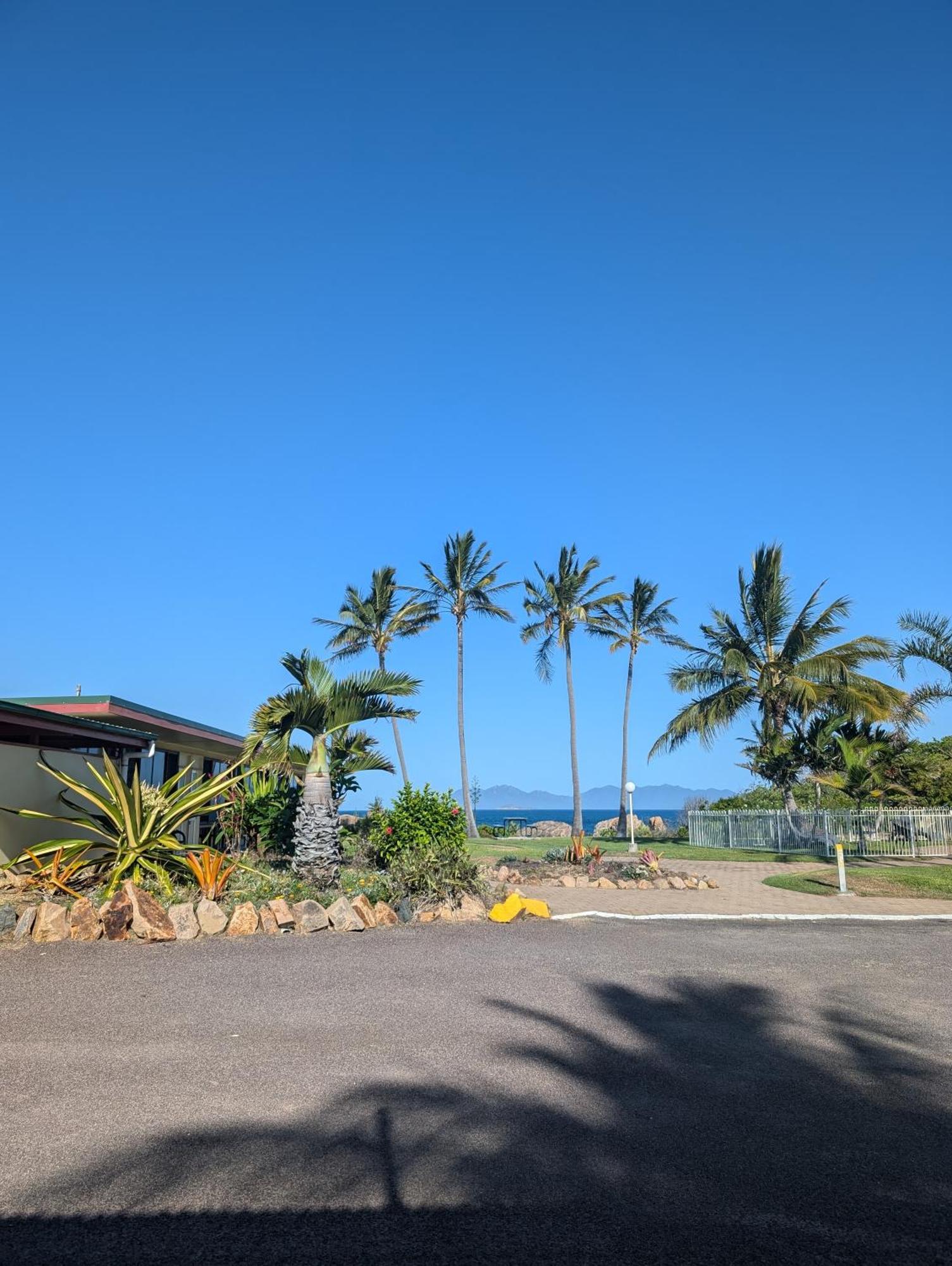 Whitsunday Sands Resort Bowen Exterior photo